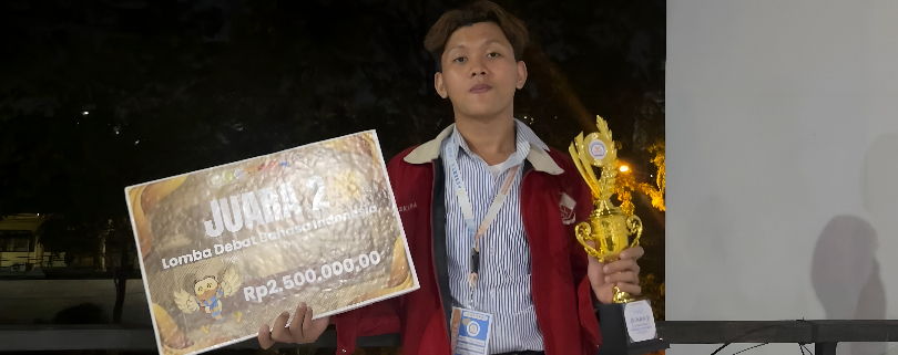 Mahasiswa Sastra Inggris UAD meraih Juara 2 Lomba Debat Bahasa Indonesia Tingkat Nasional.